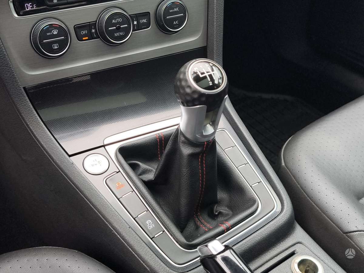 Volkswagen Golf, 2.0 l., hatchback