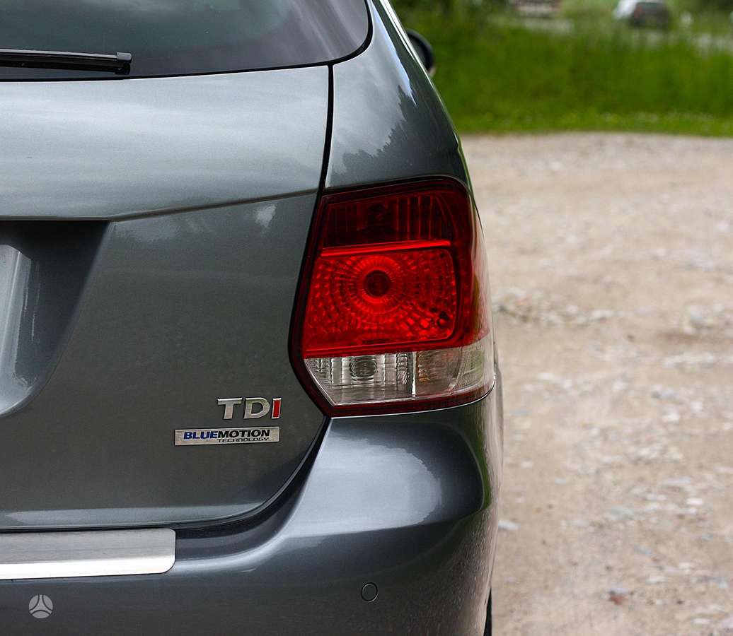 Volkswagen Golf, 1.6 l., Универсал