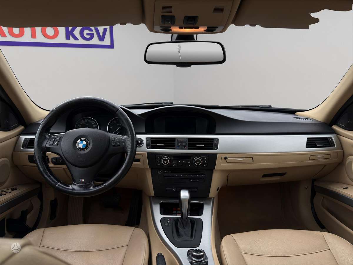 BMW 330, 3.0 l., Универсал