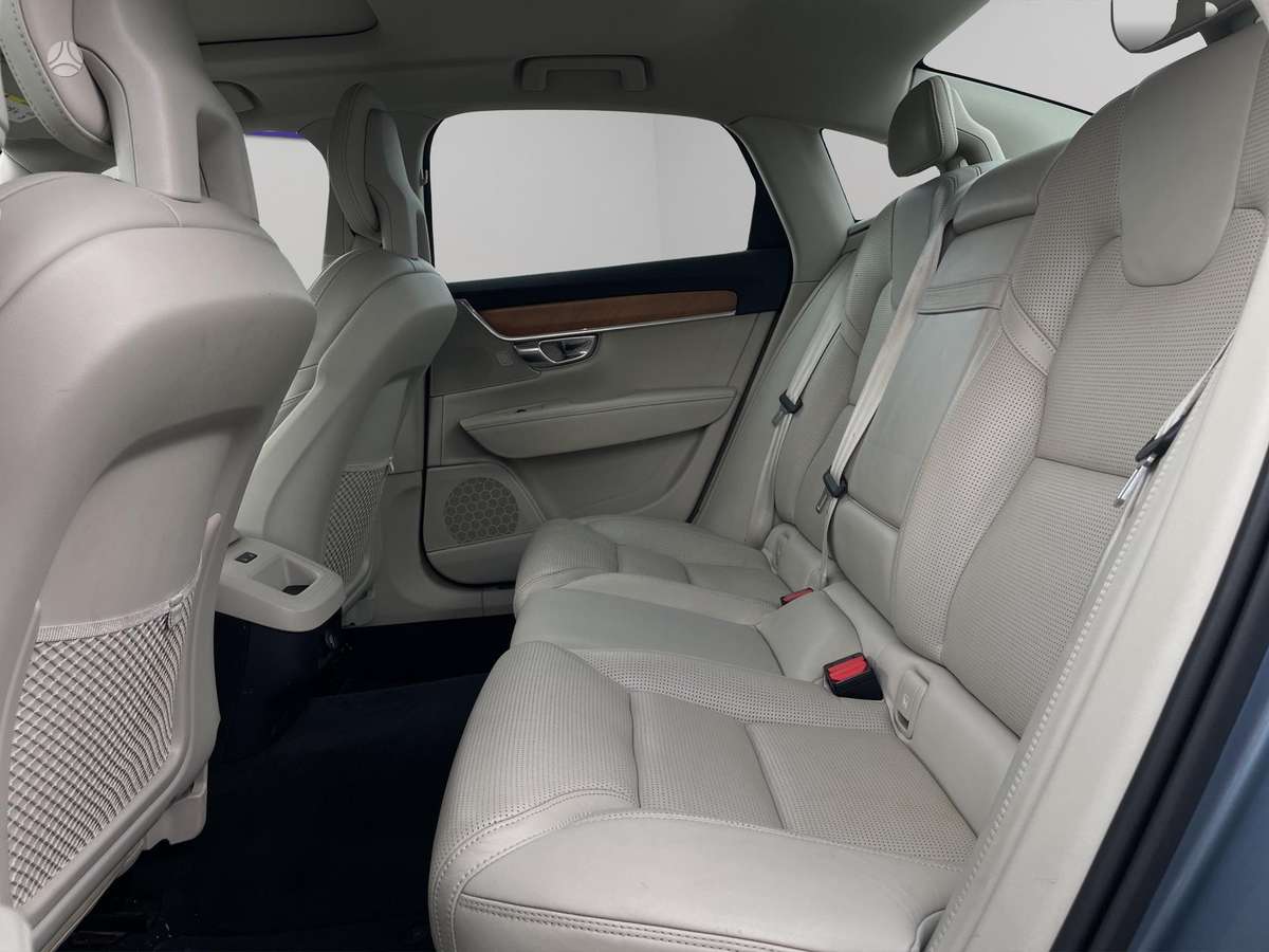 Volvo S90, 2.0 l., Седан