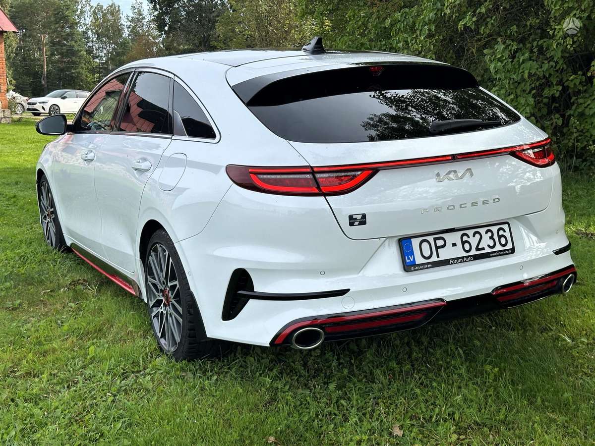 Kia ProCeed, 1.6 l., Универсал