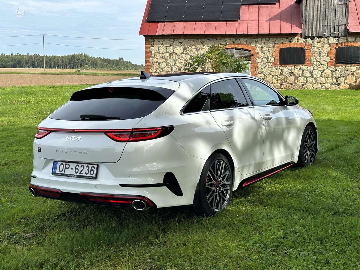 Kia ProCeed, 1.6 l., Универсал