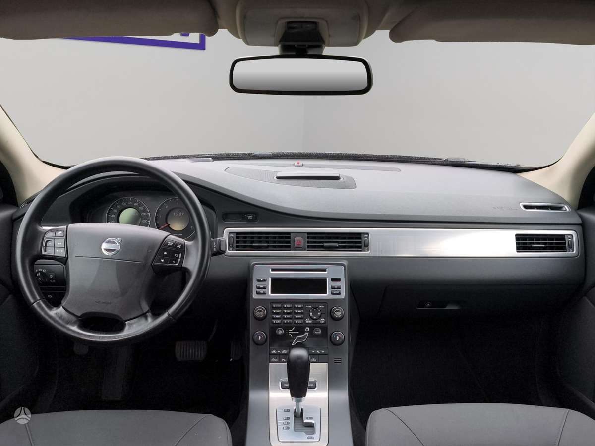 Volvo S80, 2.4 l., Седан