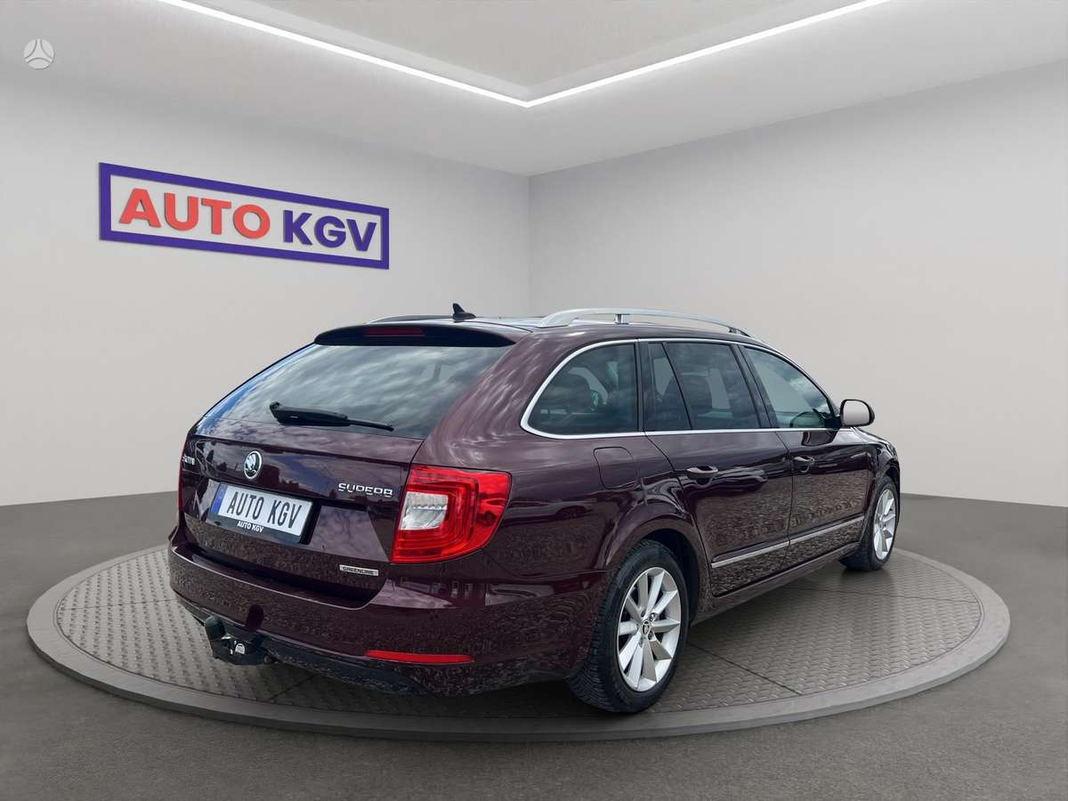 Skoda Superb, 1.6 l., Универсал
