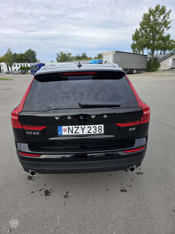 Volvo XC60 - 2