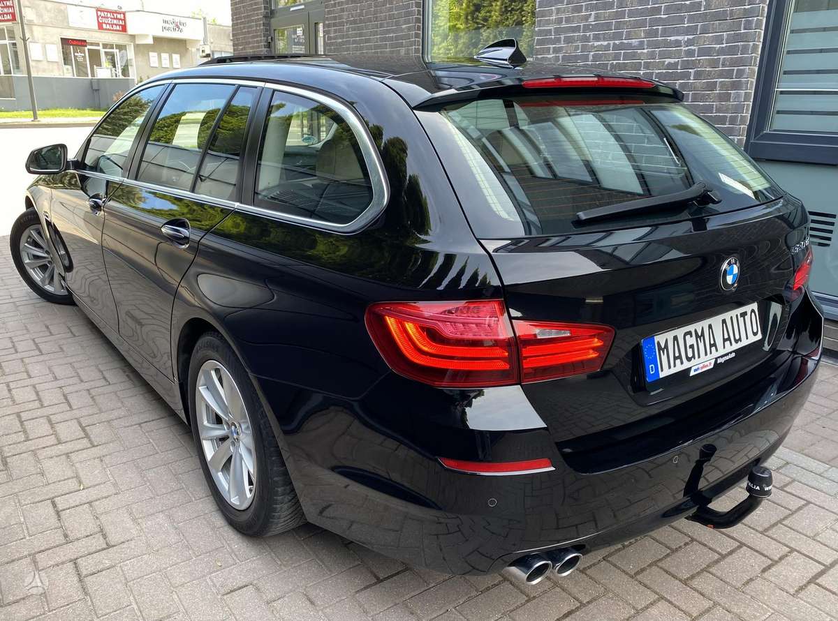 BMW 520, 2.0 l., wagon
