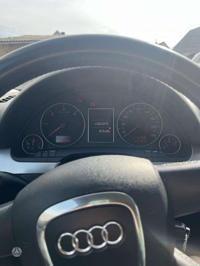 Audi A4, 2.0 l., sedanas