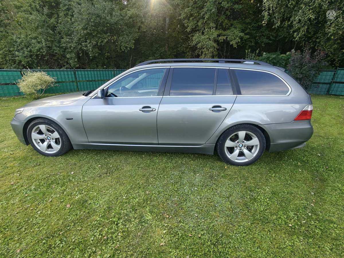 BMW 520, 2.0 l., wagon