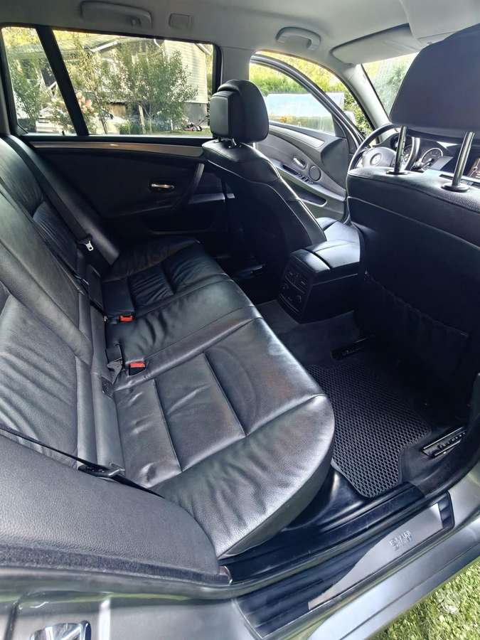 BMW 520, 2.0 l., wagon