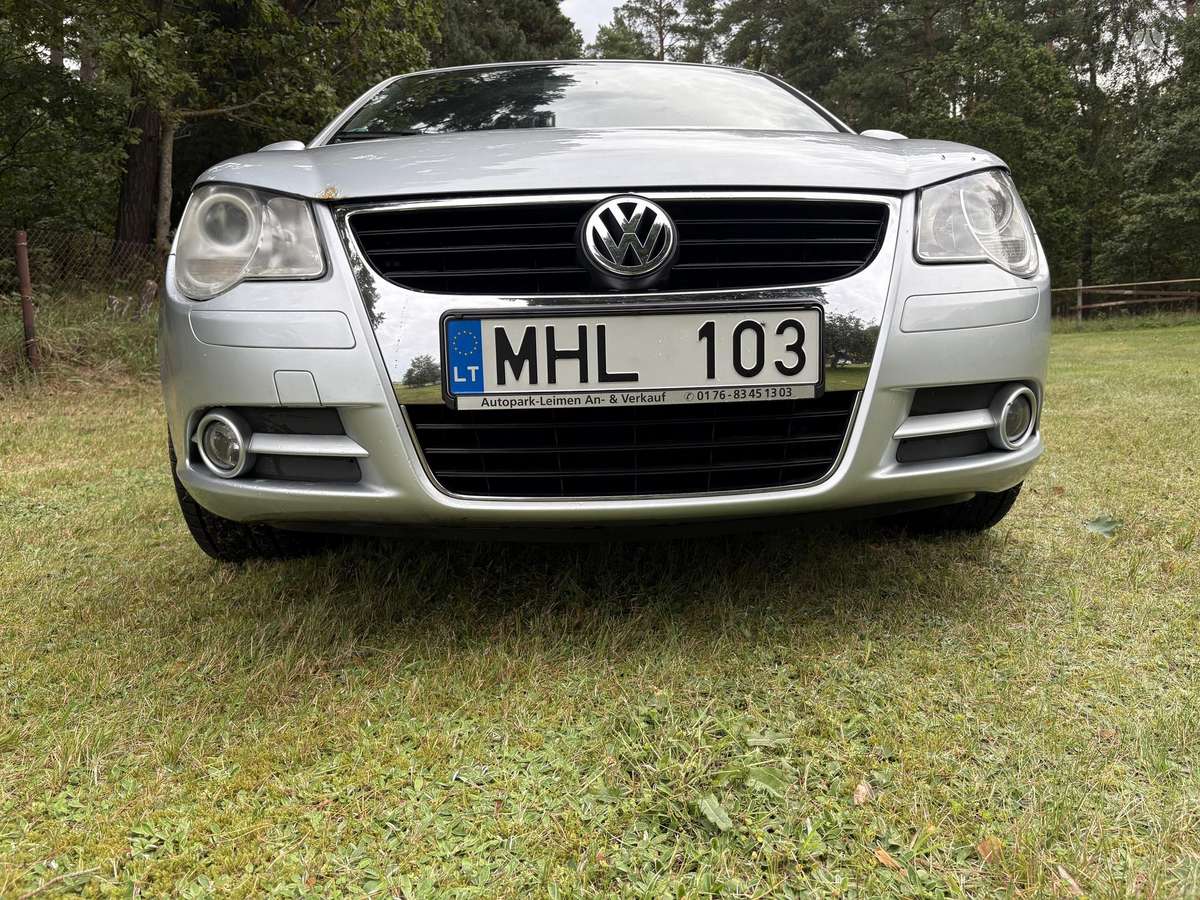Volkswagen Eos, 2.0 l., convertible
