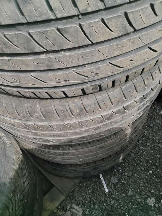 Viking, summer 235/60 R18