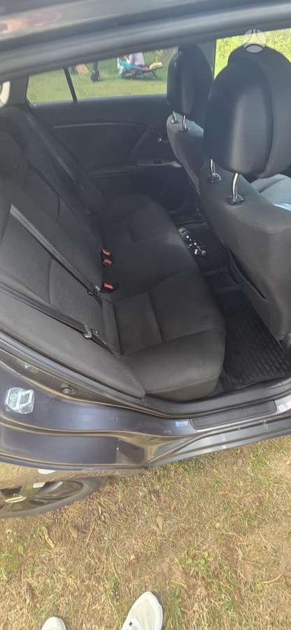 Toyota Avensis - 9