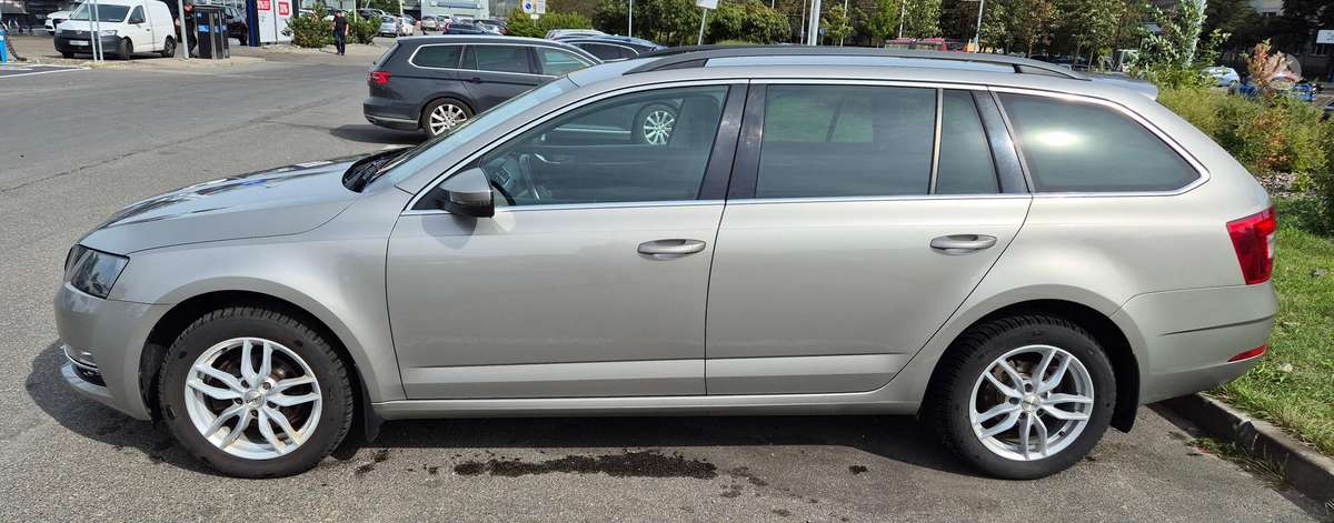 Škoda Octavia - 3