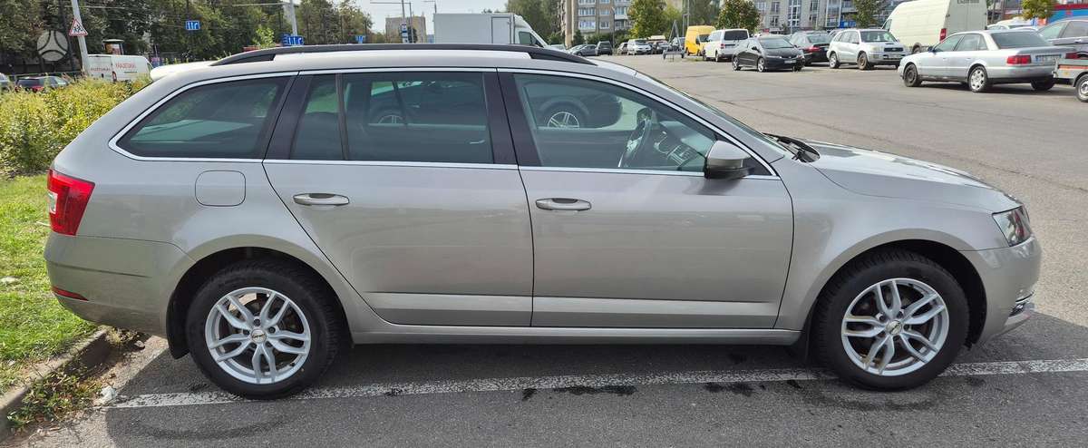 Škoda Octavia - 5