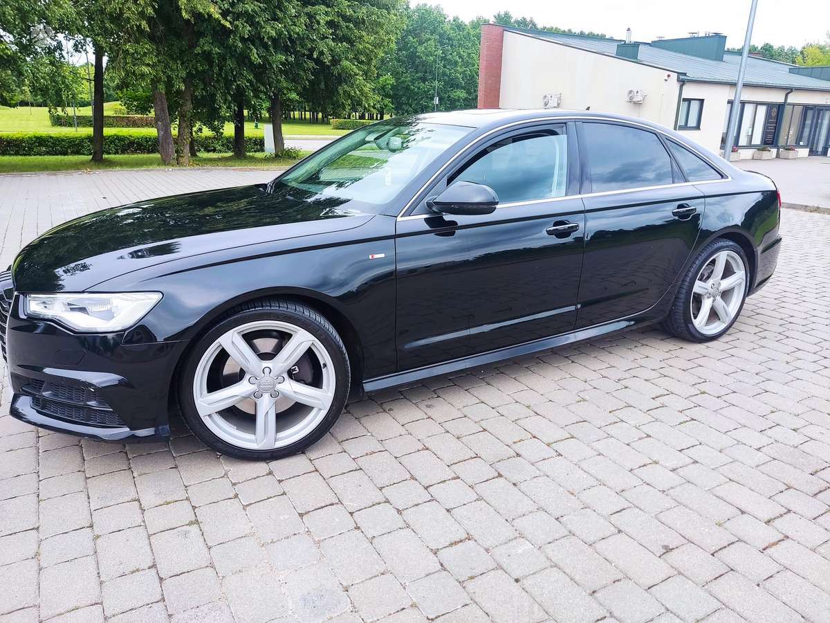 Audi A6, 2.0 l., Седан
