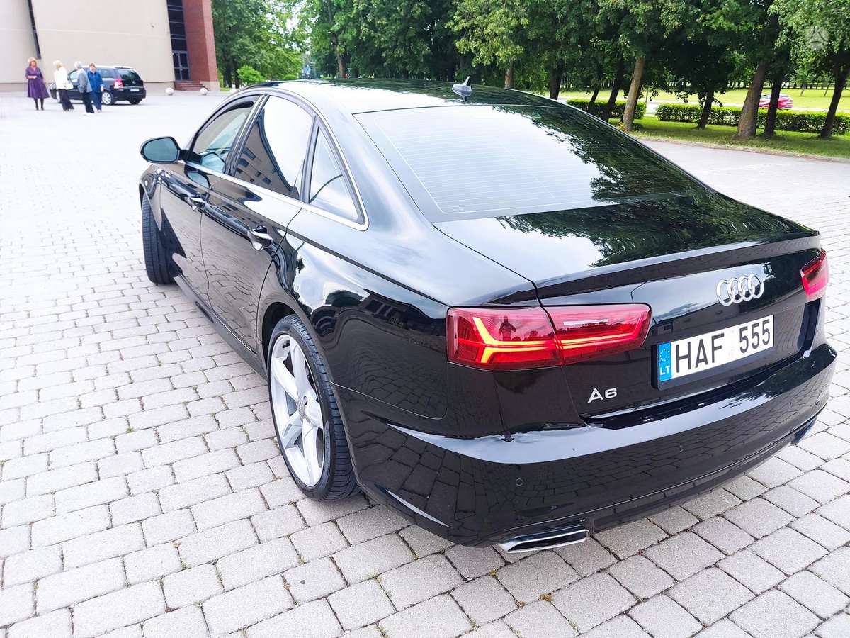 Audi A6, 2.0 l., Седан