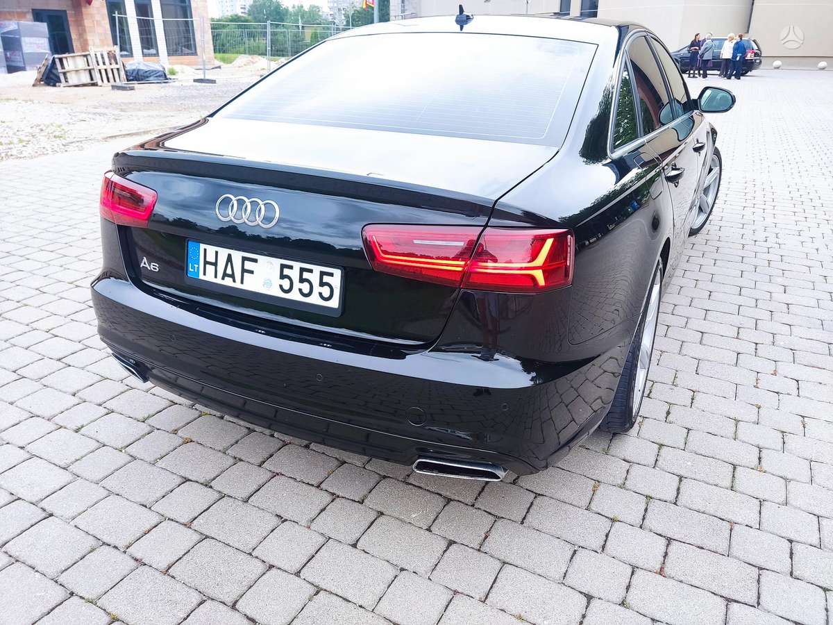 Audi A6, 2.0 l., Седан