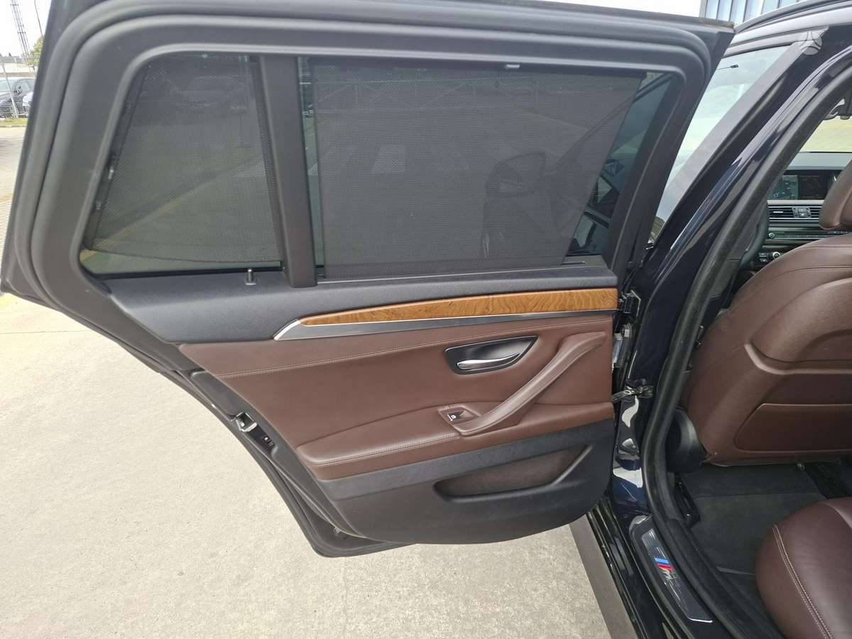 BMW 530, 3.0 l., wagon