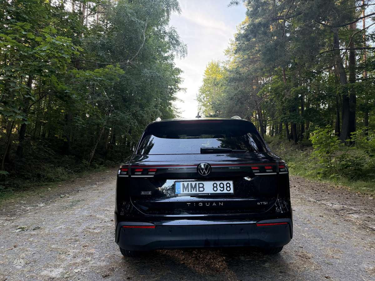Volkswagen Tiguan - 4
