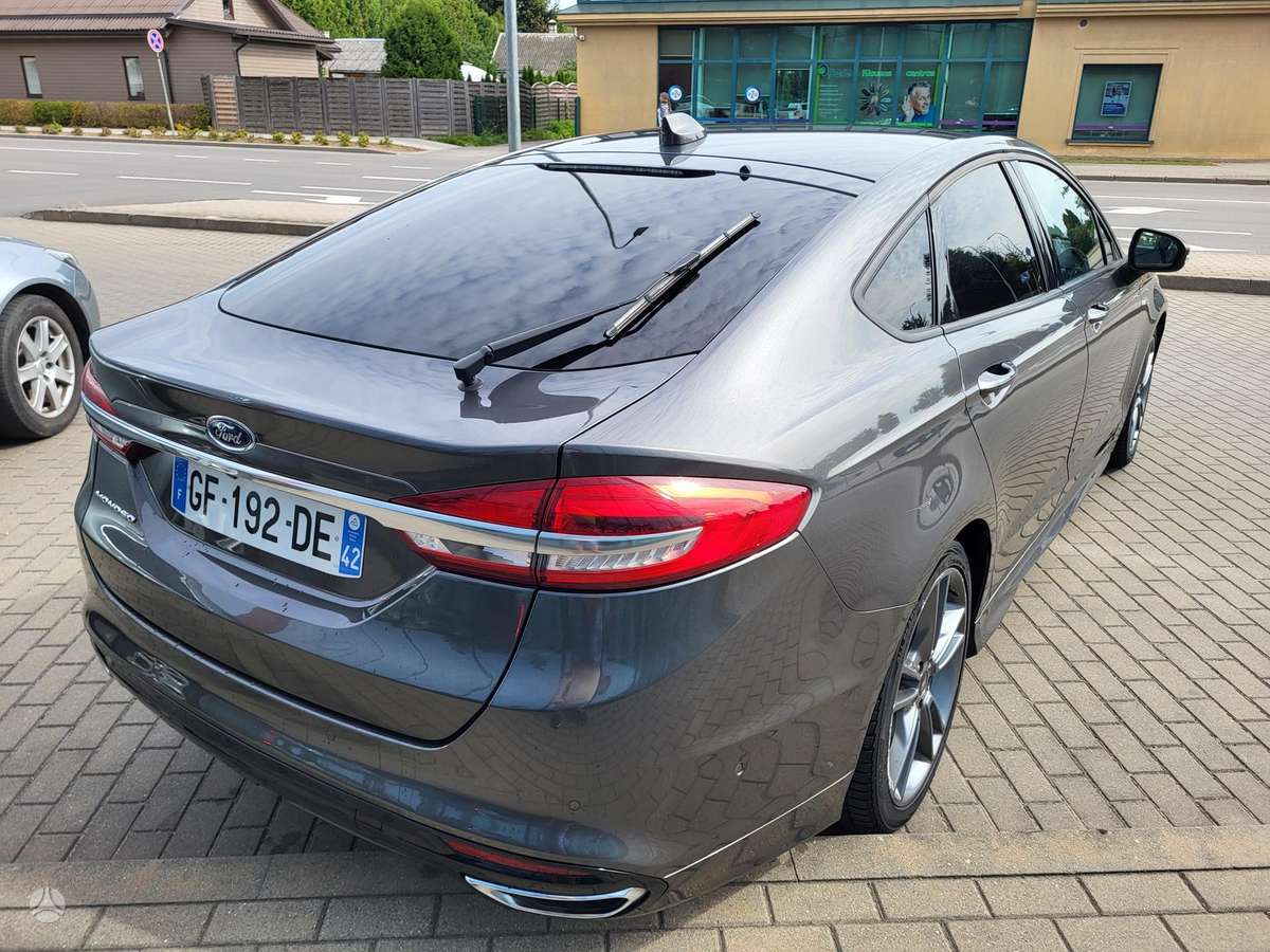 Ford Mondeo, 2.0 l., hatchback