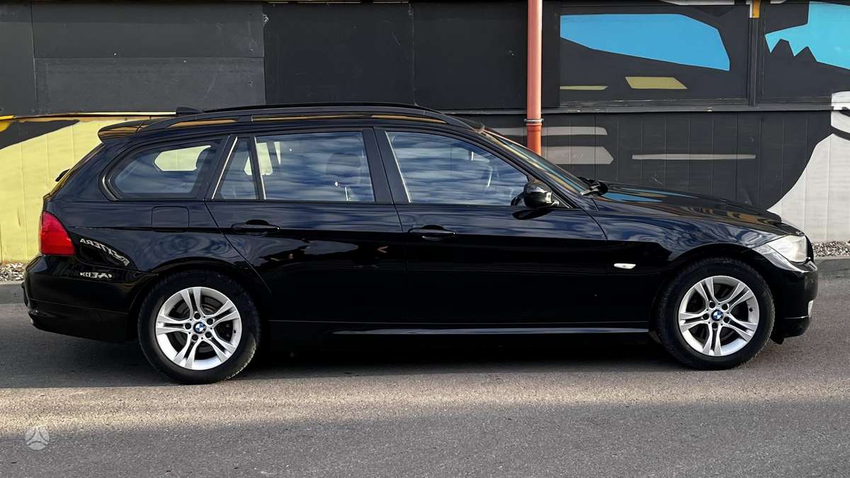 BMW 318, 2.0 l., Универсал