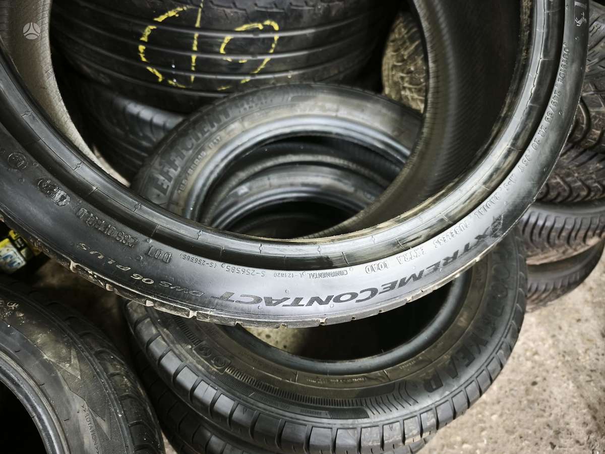 Continental ExtremeCpntact dws06 plus, всесезонные 245/35 R20