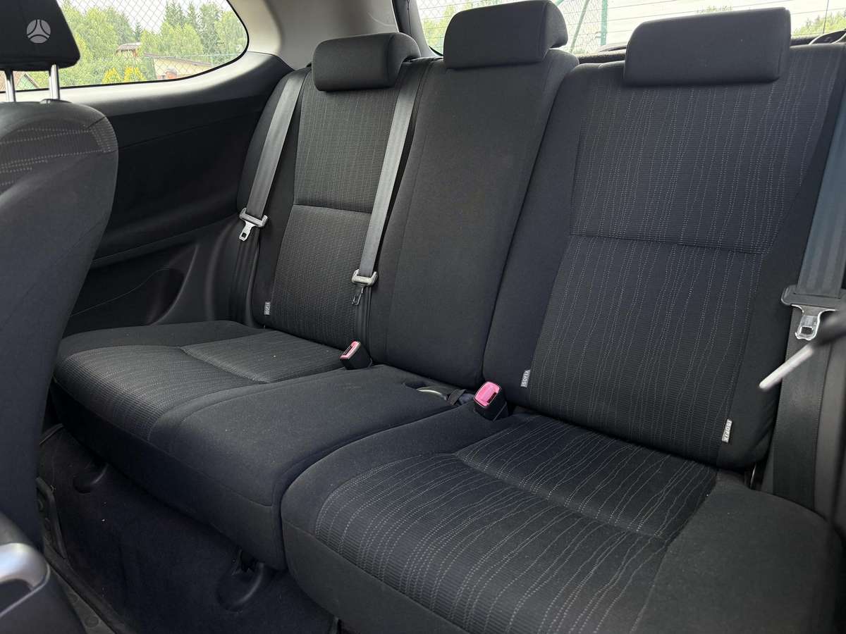 Toyota Auris, 1.6 l., hatchback