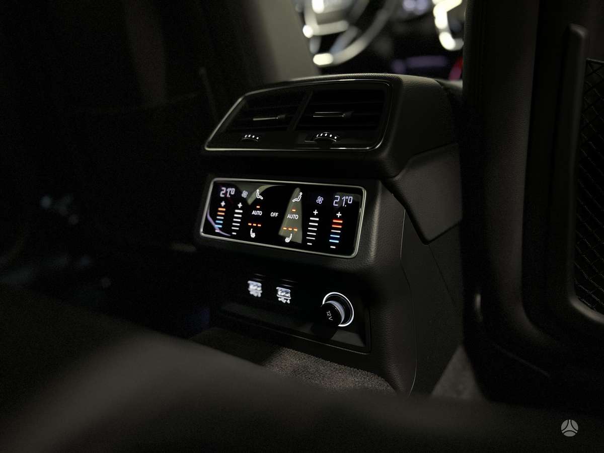 Audi A6, 3.0 l., Седан