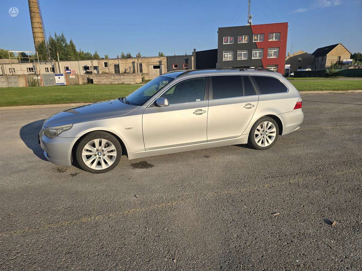 BMW 520, 2.0 l., Универсал