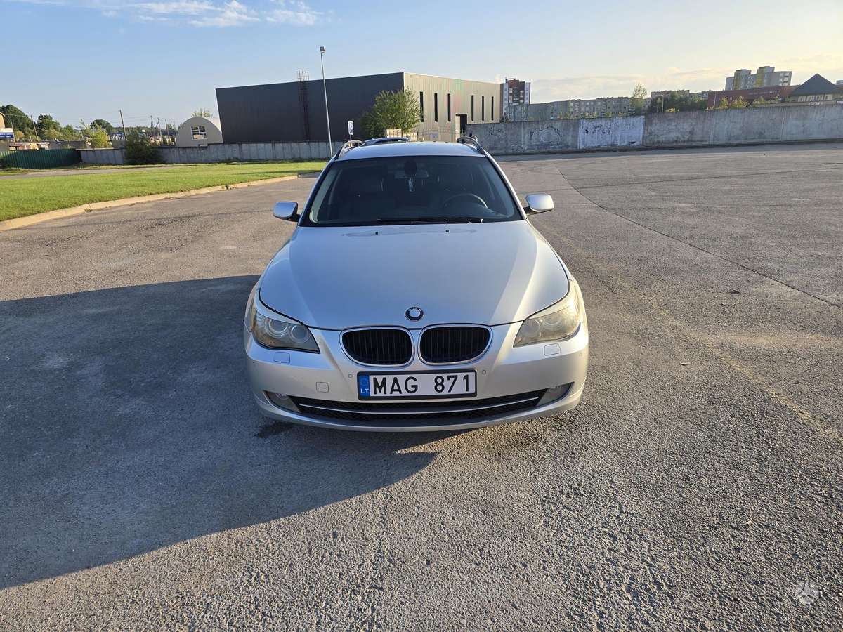 BMW 520, 2.0 l., Универсал