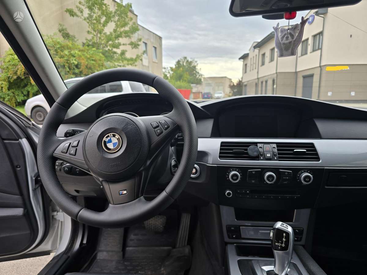 BMW 520, 2.0 l., Универсал