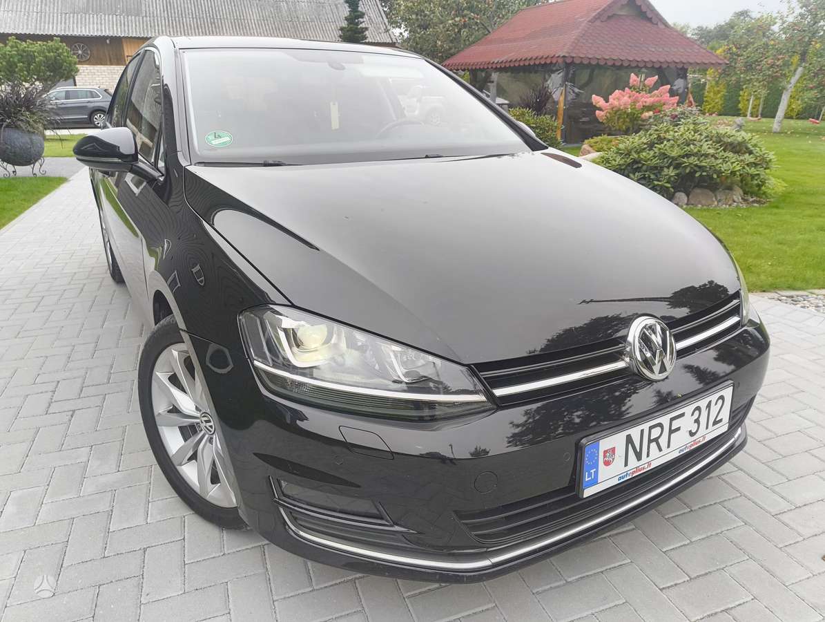 Volkswagen Golf - 6