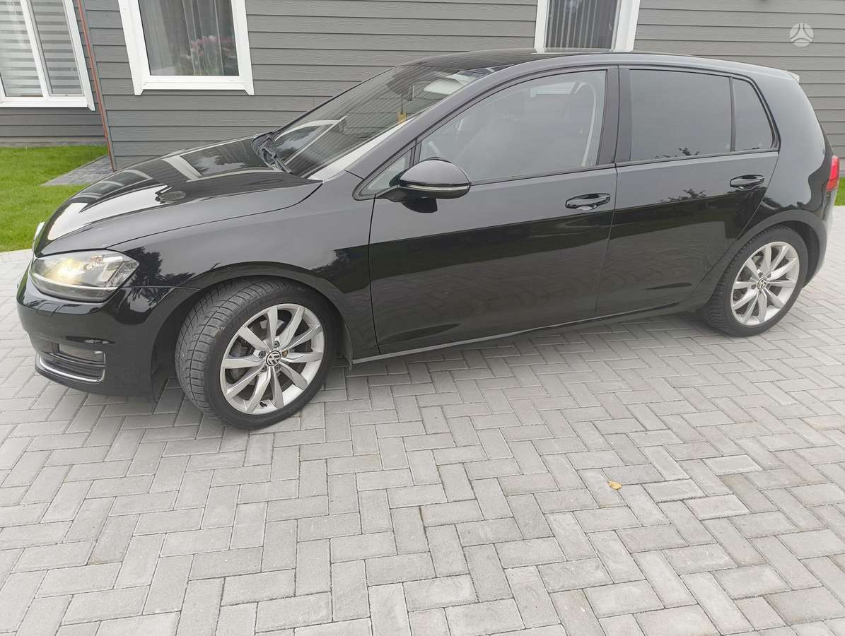 Volkswagen Golf - 9