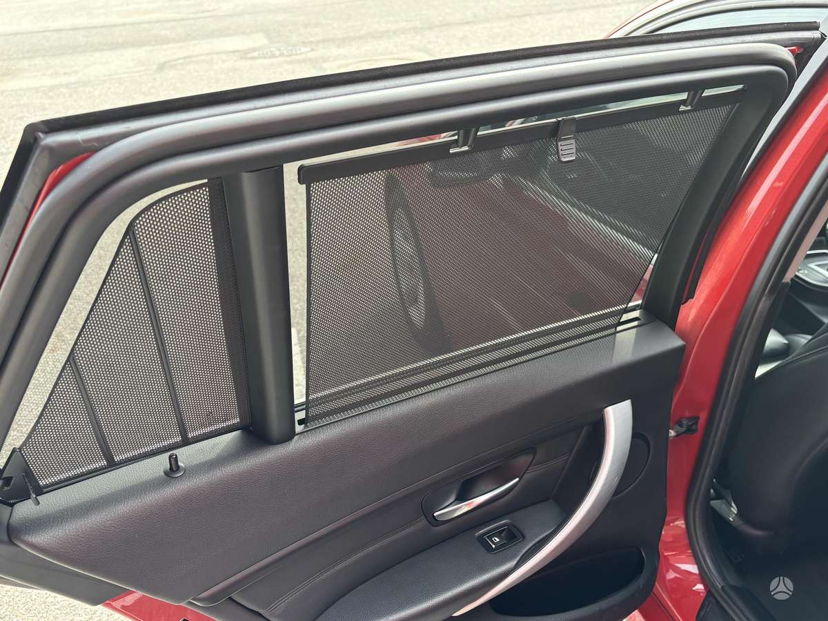BMW 320, 2.0 l., wagon