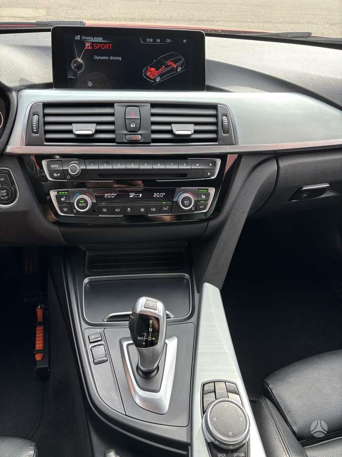 BMW 320, 2.0 l., wagon