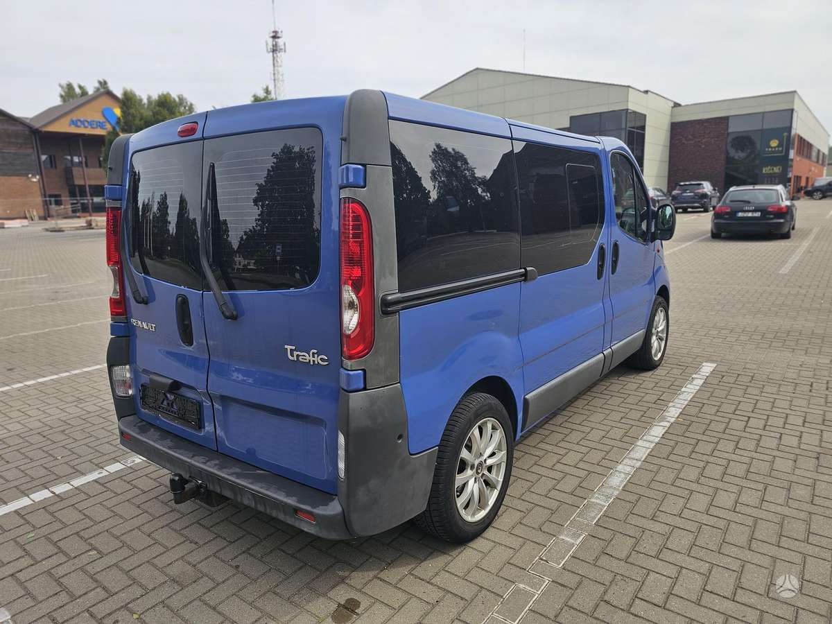 Renault Trafic, 2.0 l., Минивэн