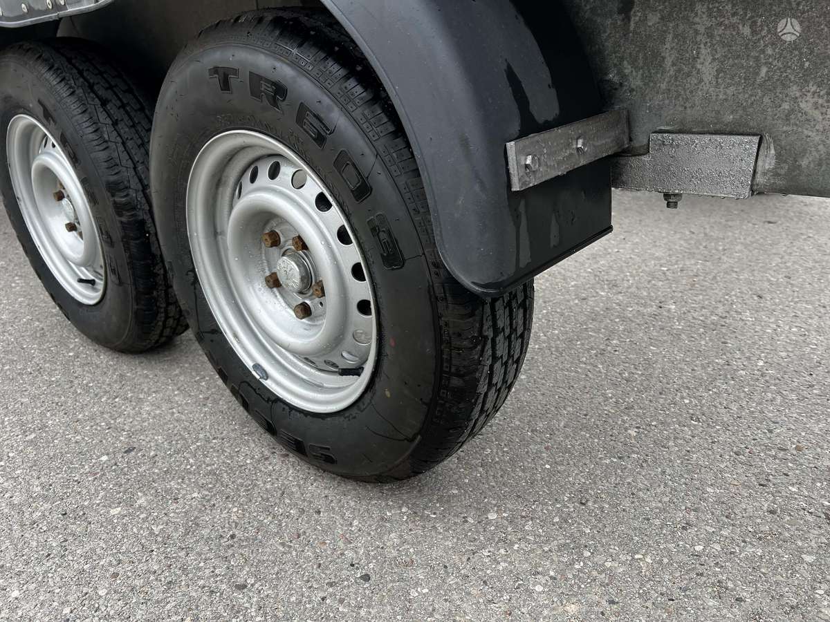 WEEKEND Priekaba vežimas, auto treileris