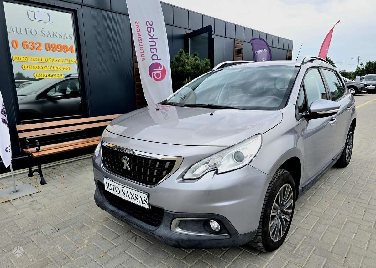 Peugeot 2008, 1.2 l., hatchback