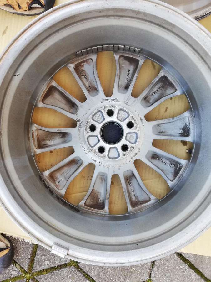 Subaru, lengvojo lydinio, R18