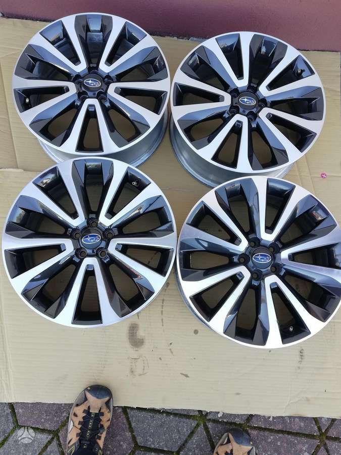 Subaru, lengvojo lydinio, R18