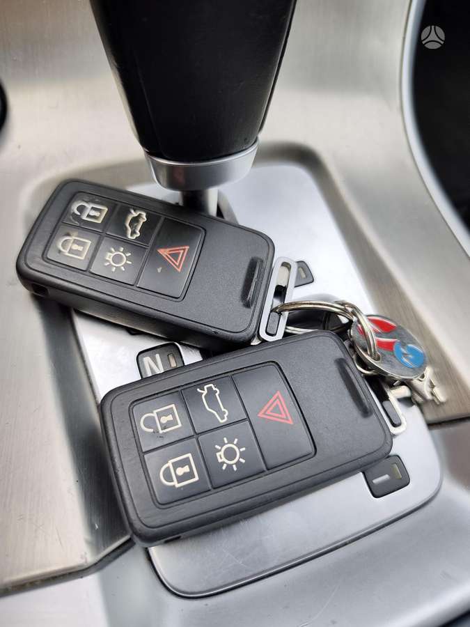 Volvo XC60 - 12
