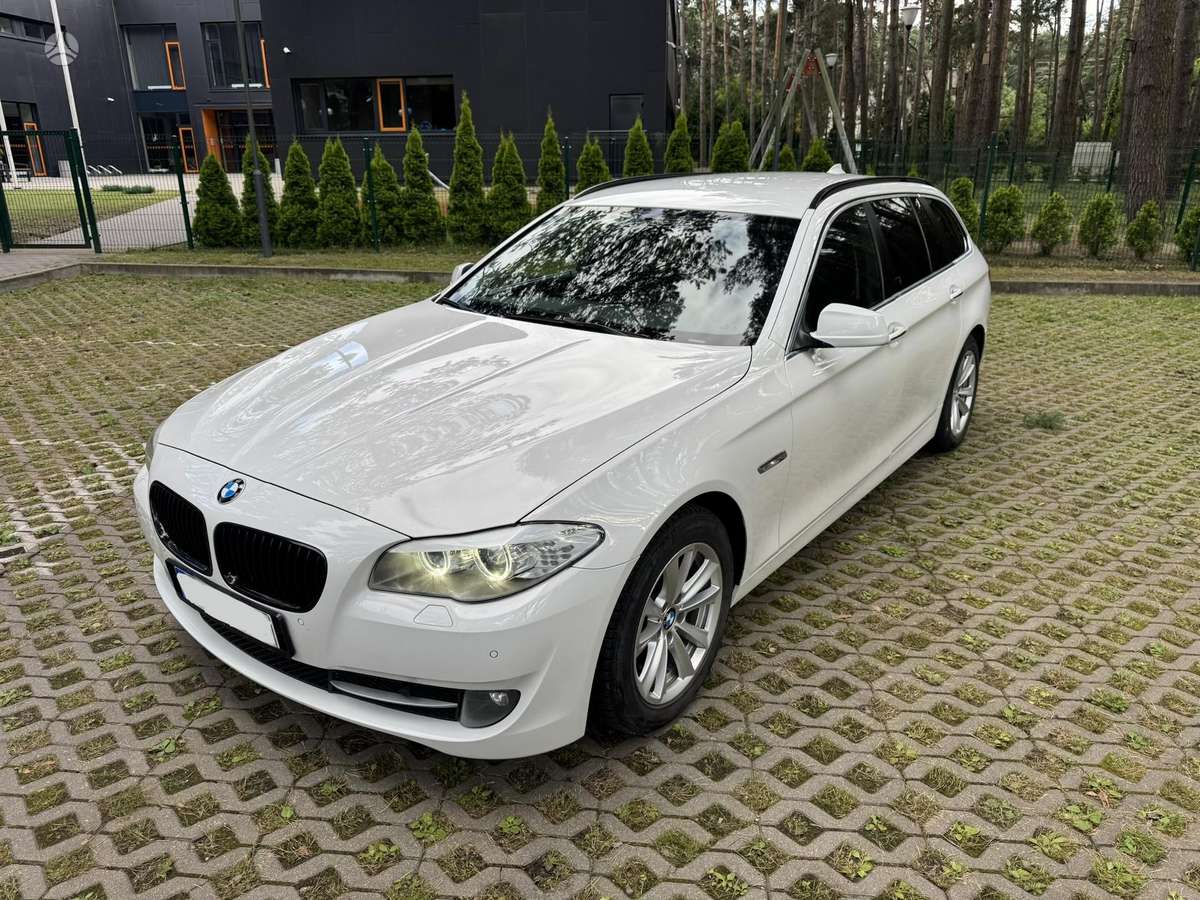 BMW 520, 2.0 l., universalas