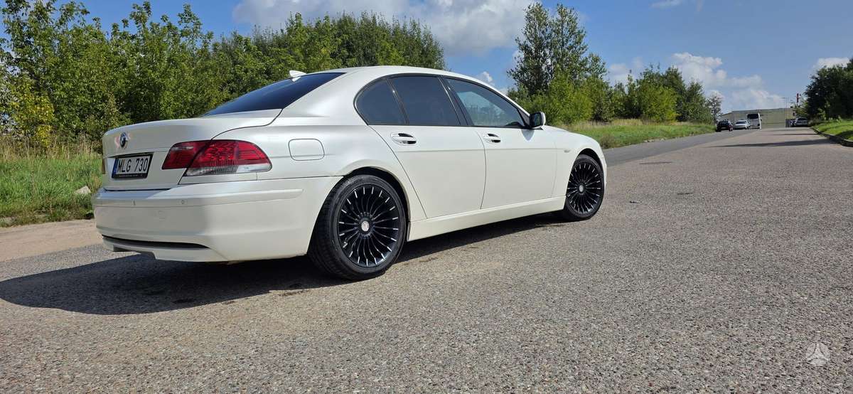 BMW 730, 3.0 l., Седан