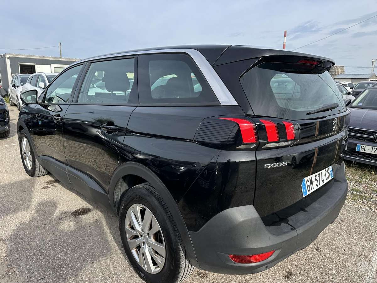 Peugeot 5008 - 4