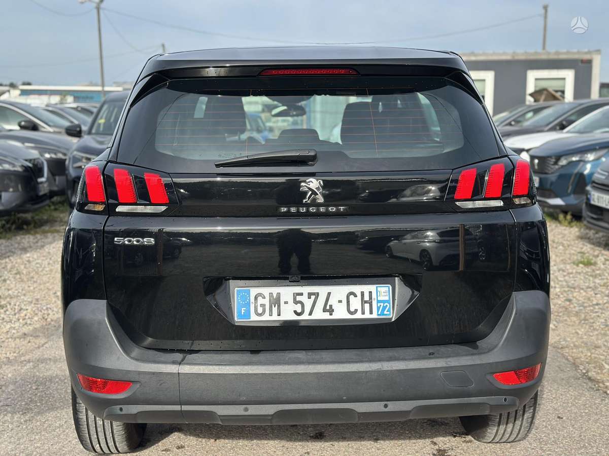 Peugeot 5008 - 5