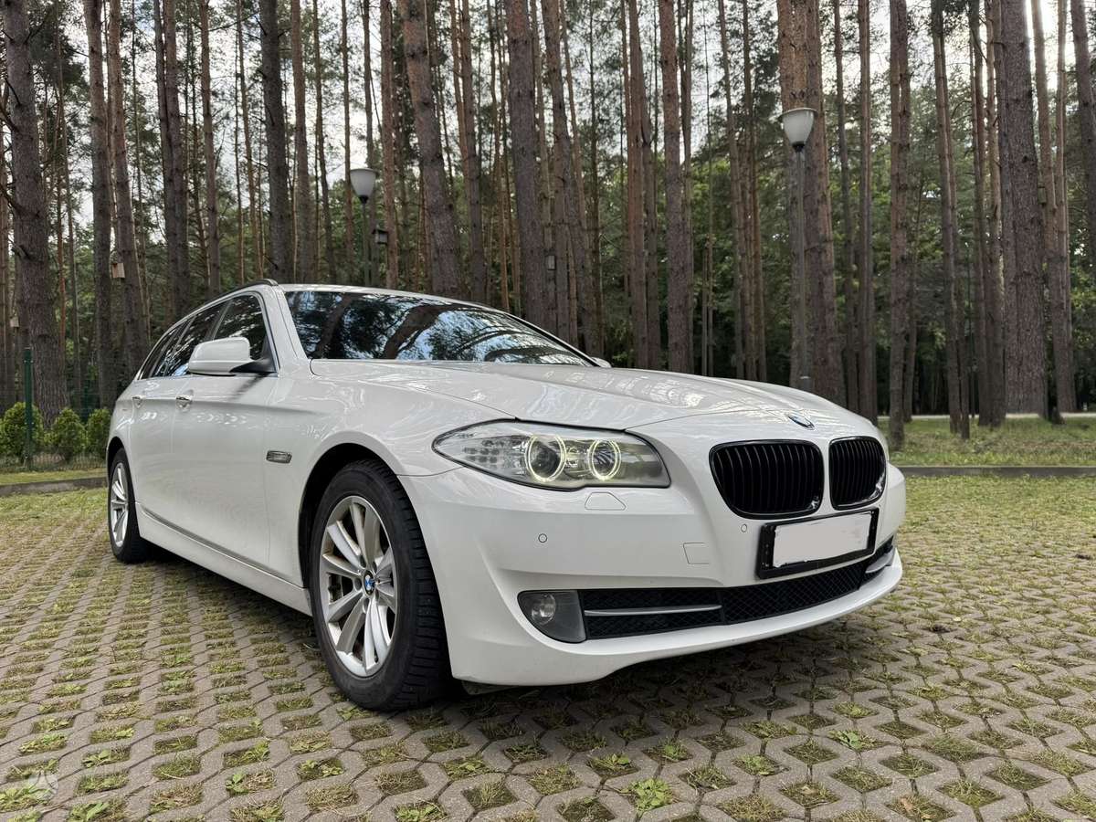 BMW 520, 2.0 l., universalas