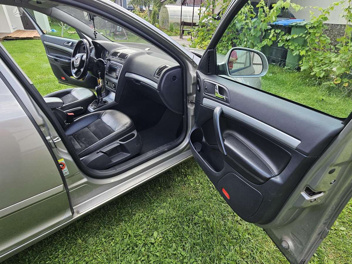 Škoda Octavia - 9