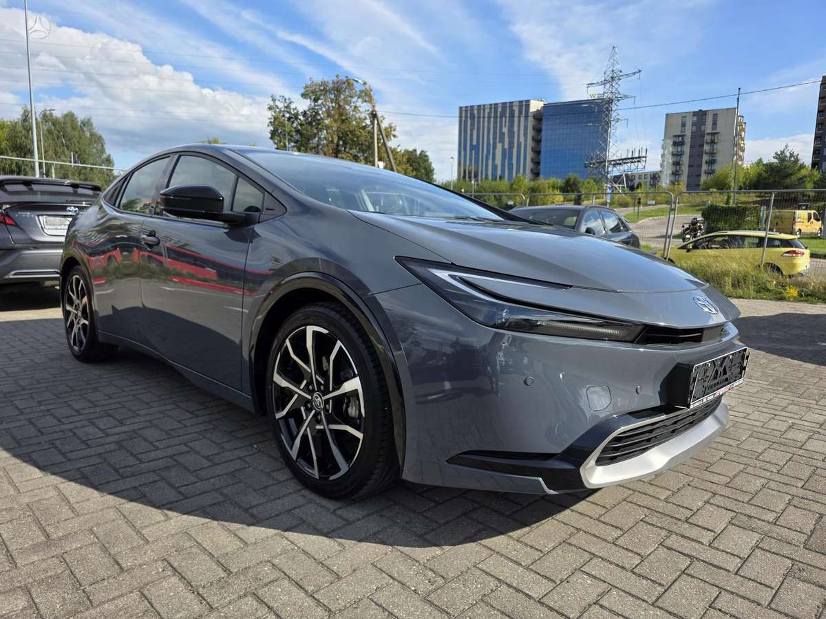 Toyota Prius - 1