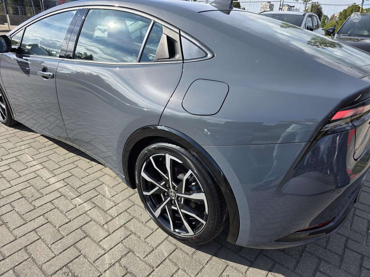 Toyota Prius - 9