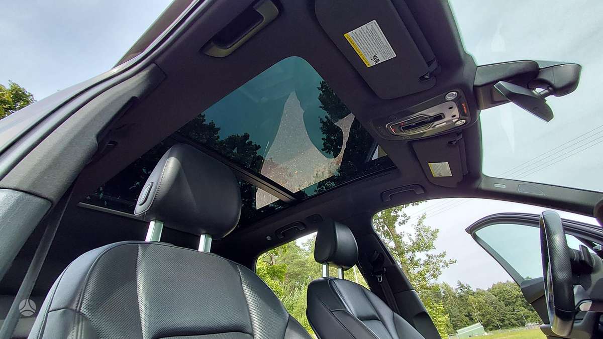 Audi Q7, 3.0 l., off-road / crossover